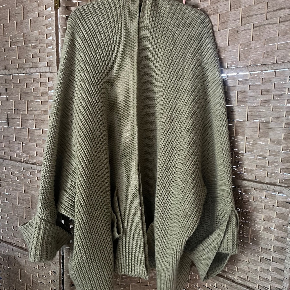 Indigo Luna Handknitted Tuula Poncho